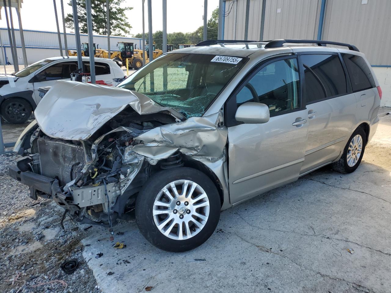 TOYOTA SIENNA XLE