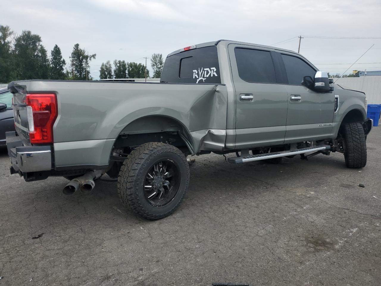 FORD F-250 SUPER DUTY