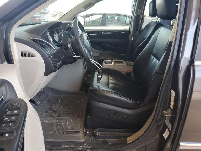 2015 CHRYSLER TOWN & COU 2C4RC1BG4FR673418