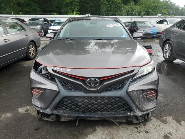 2018 TOYOTA CAMRY L 4T1B11HK1JU009944
