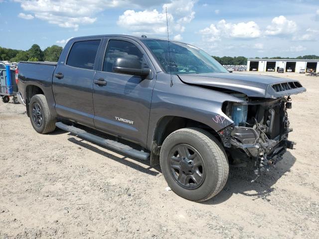 2018 TOYOTA TUNDRA CREWMAX SR5 5TFEM5F19JX131380