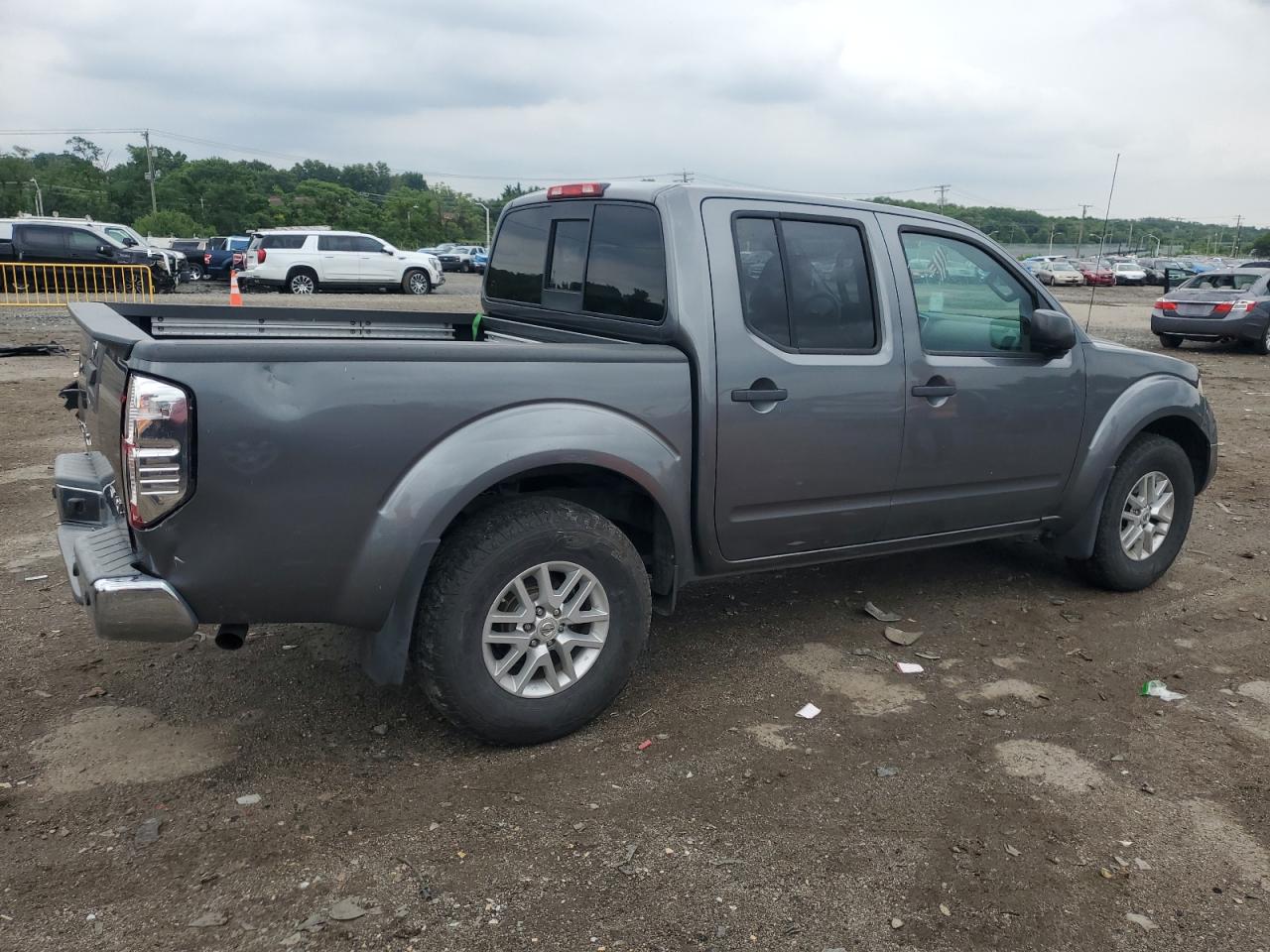 NISSAN FRONTIER S