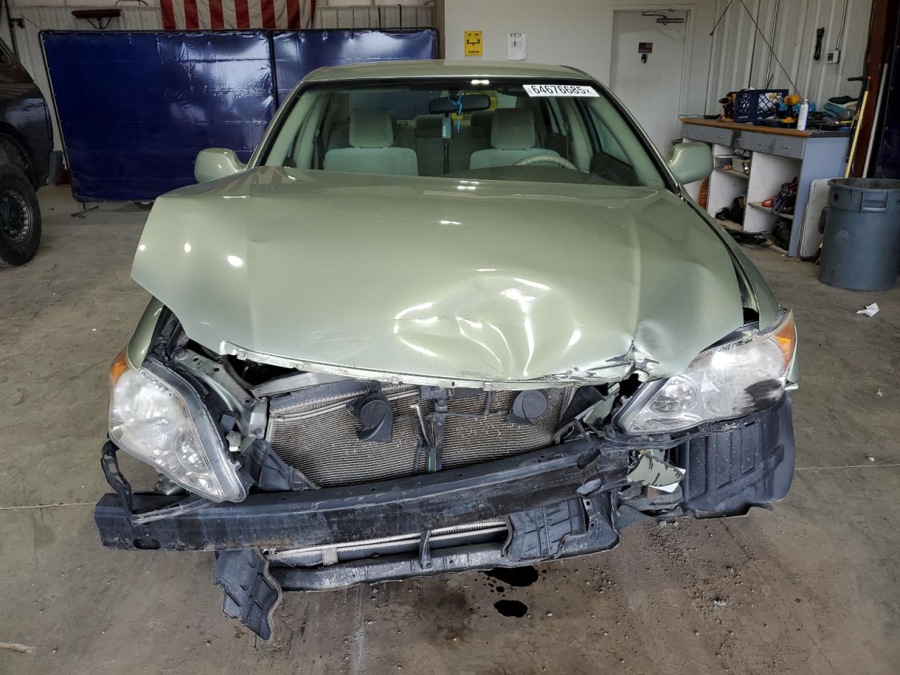 Lot #3214351234 2009 TOYOTA AVALON XL