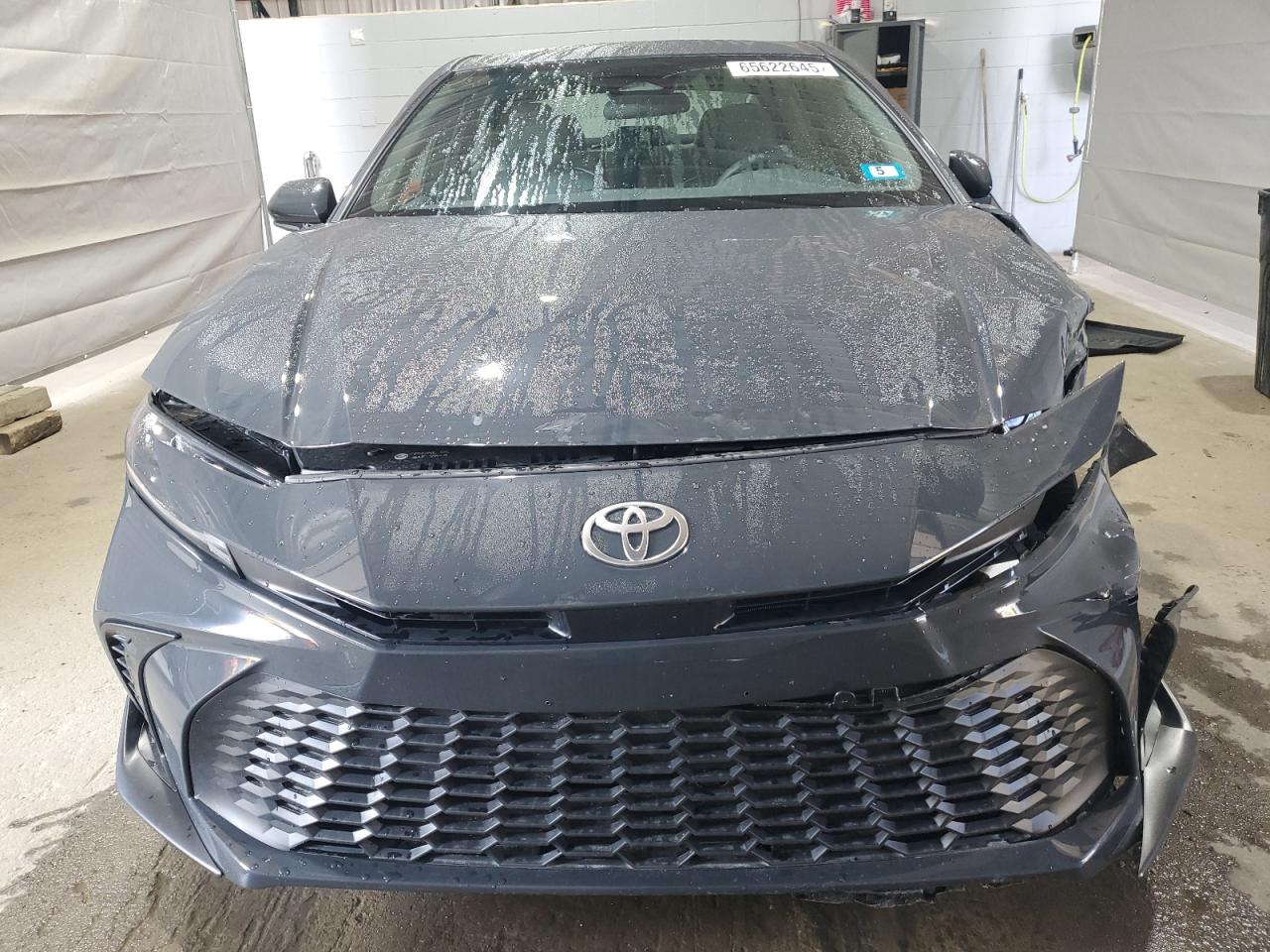 TOYOTA CAMRY XSE