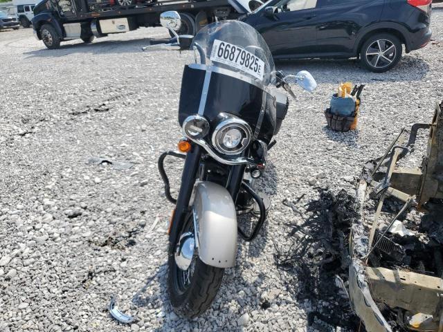 2018 HARLEY-DAVIDSON FLHC HERITAGE CLASSIC 1HD1YAJ15JC074457