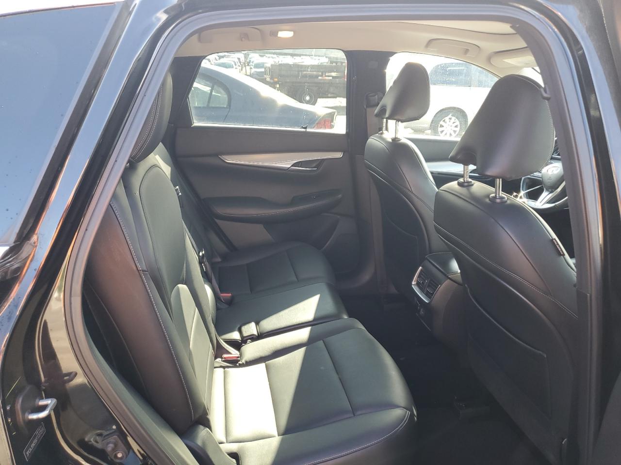 INFINITI QX50 ESSENTIAL