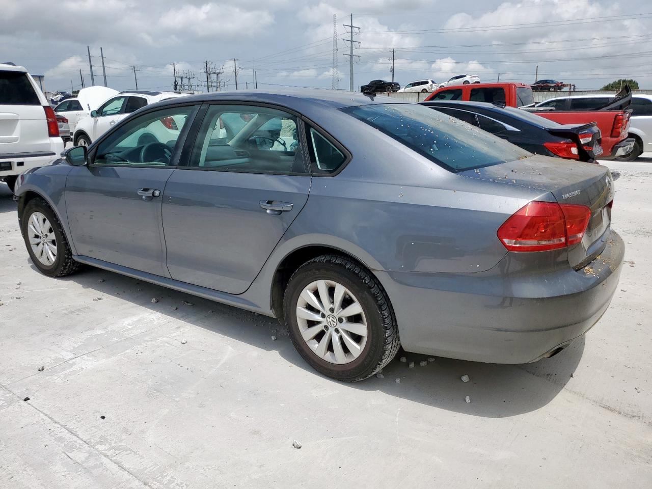 Volkswagen Passat s 2012