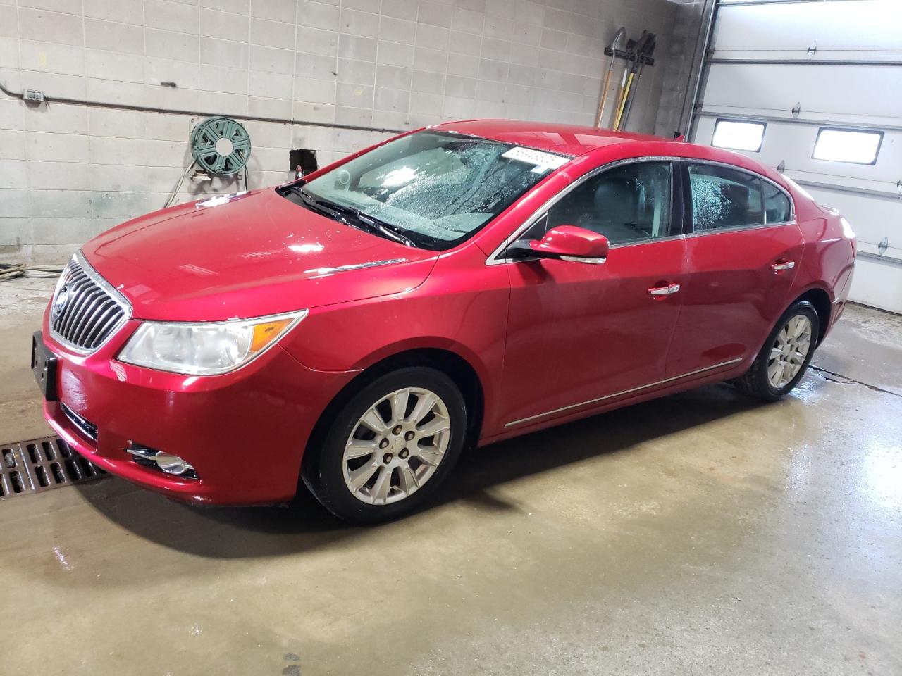 BUICK LACROSSE