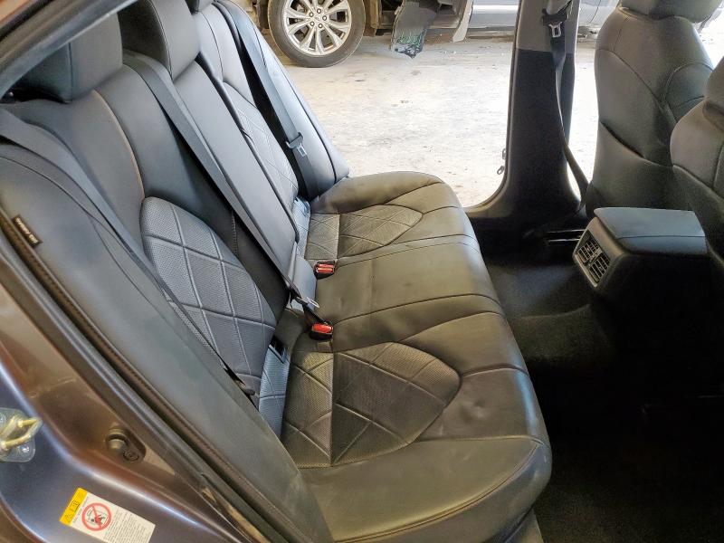 2019 TOYOTA CAMRY HYBR - 4T1B21HK1KU516051