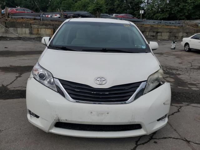 2015 TOYOTA SIENNA LE 5TDKK3DCXFS590626