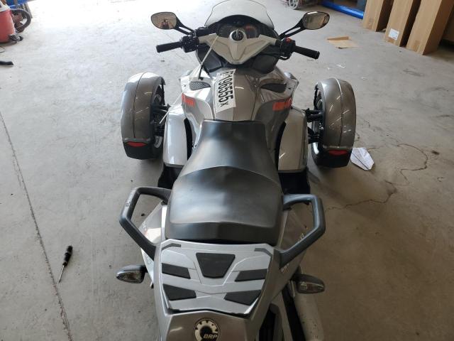 2011 CAN-AM SPYDER ROA 2BXJAWA10BV000916