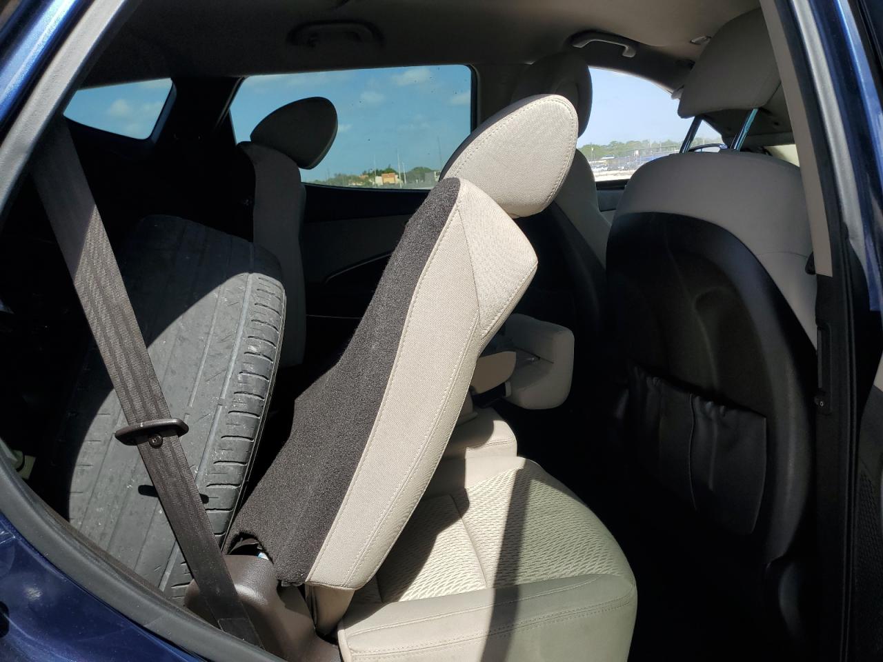 HYUNDAI SANTA FE SPORT