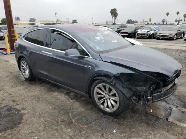 2018 TESLA MODEL X 5YJXCBE29JF141437
