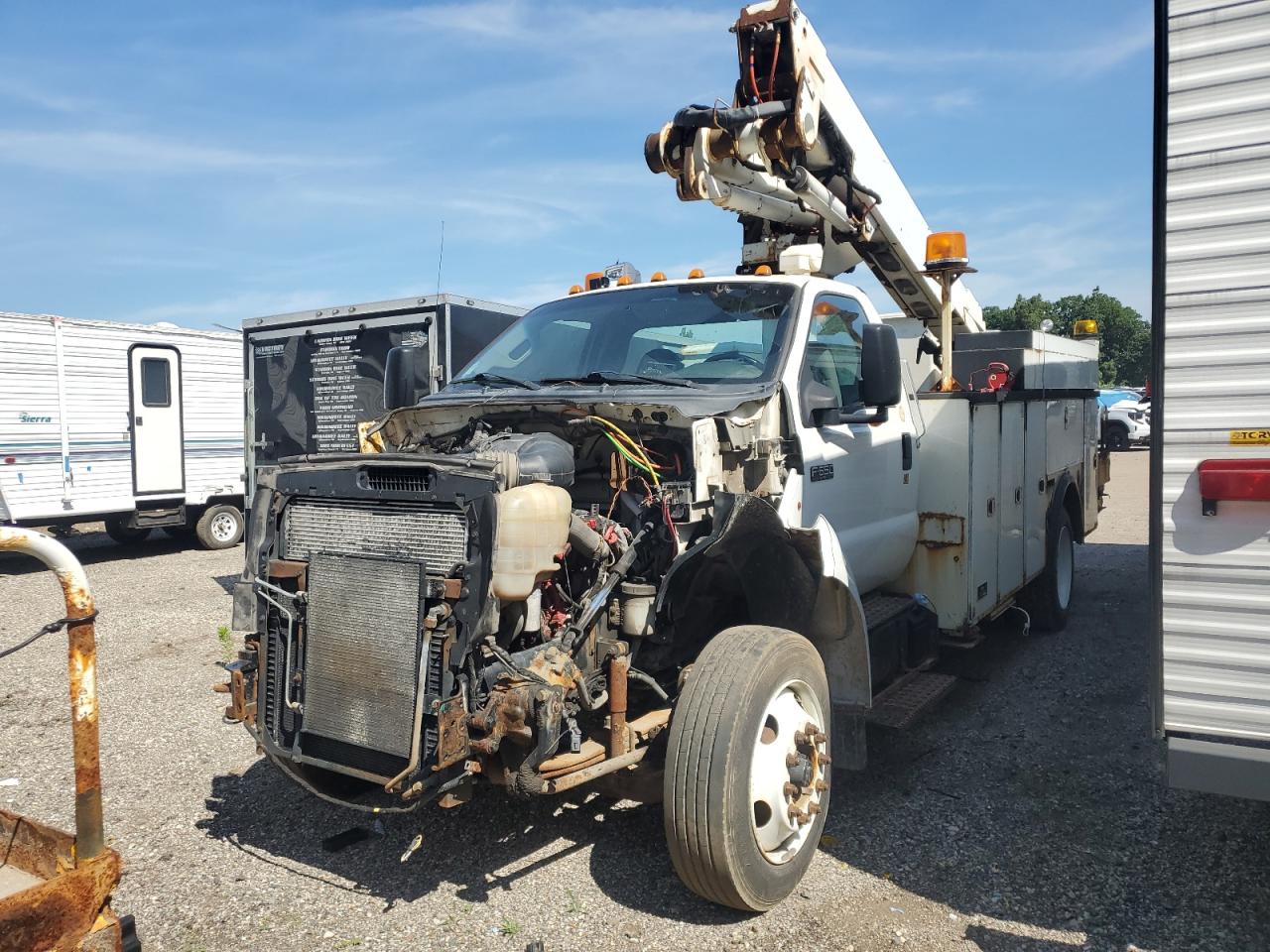 FORD F650 SUPER DUTY