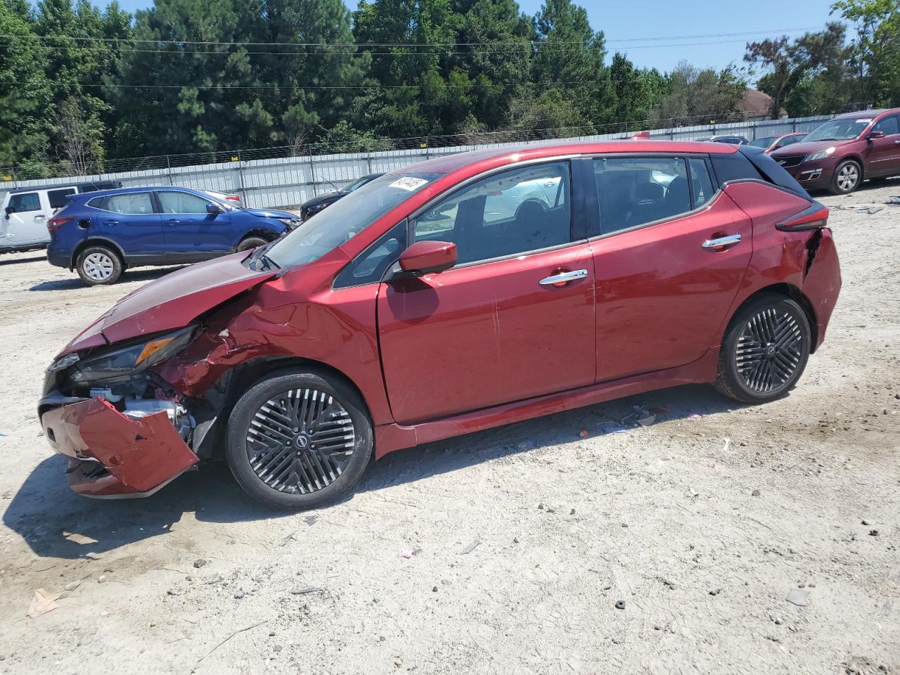 NISSAN LEAF SV PLUS