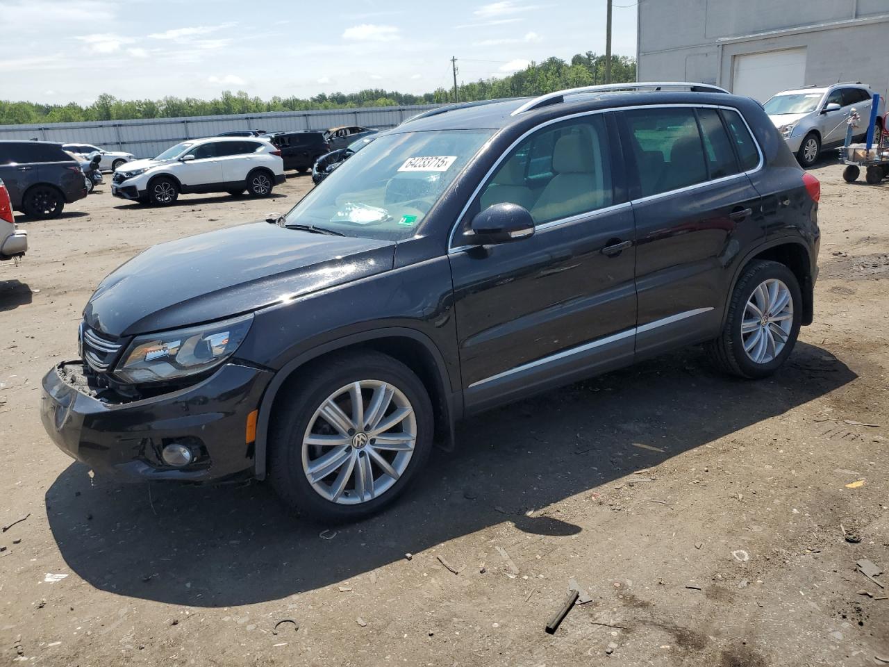 VOLKSWAGEN TIGUAN S