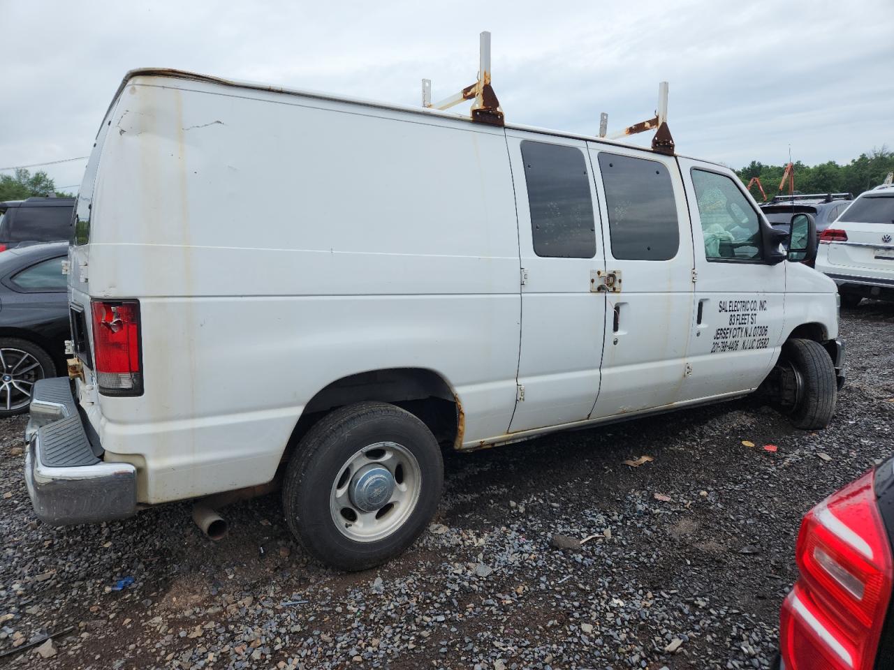 FORD ECONOLINE E150 VAN