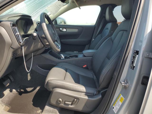2024 VOLVO XC40 PLUS YV4L12UL1R2379678