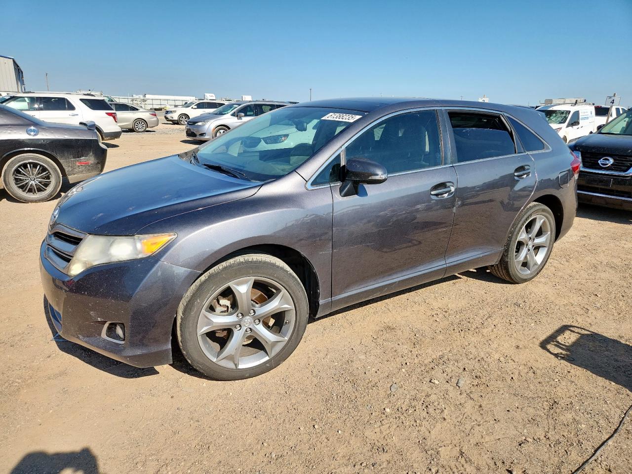 TOYOTA VENZA LE
