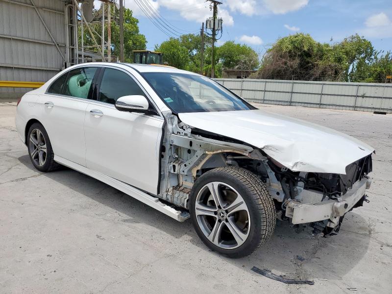 2019 MERCEDES-BENZ E 300 WDDZF4JB3KA488148