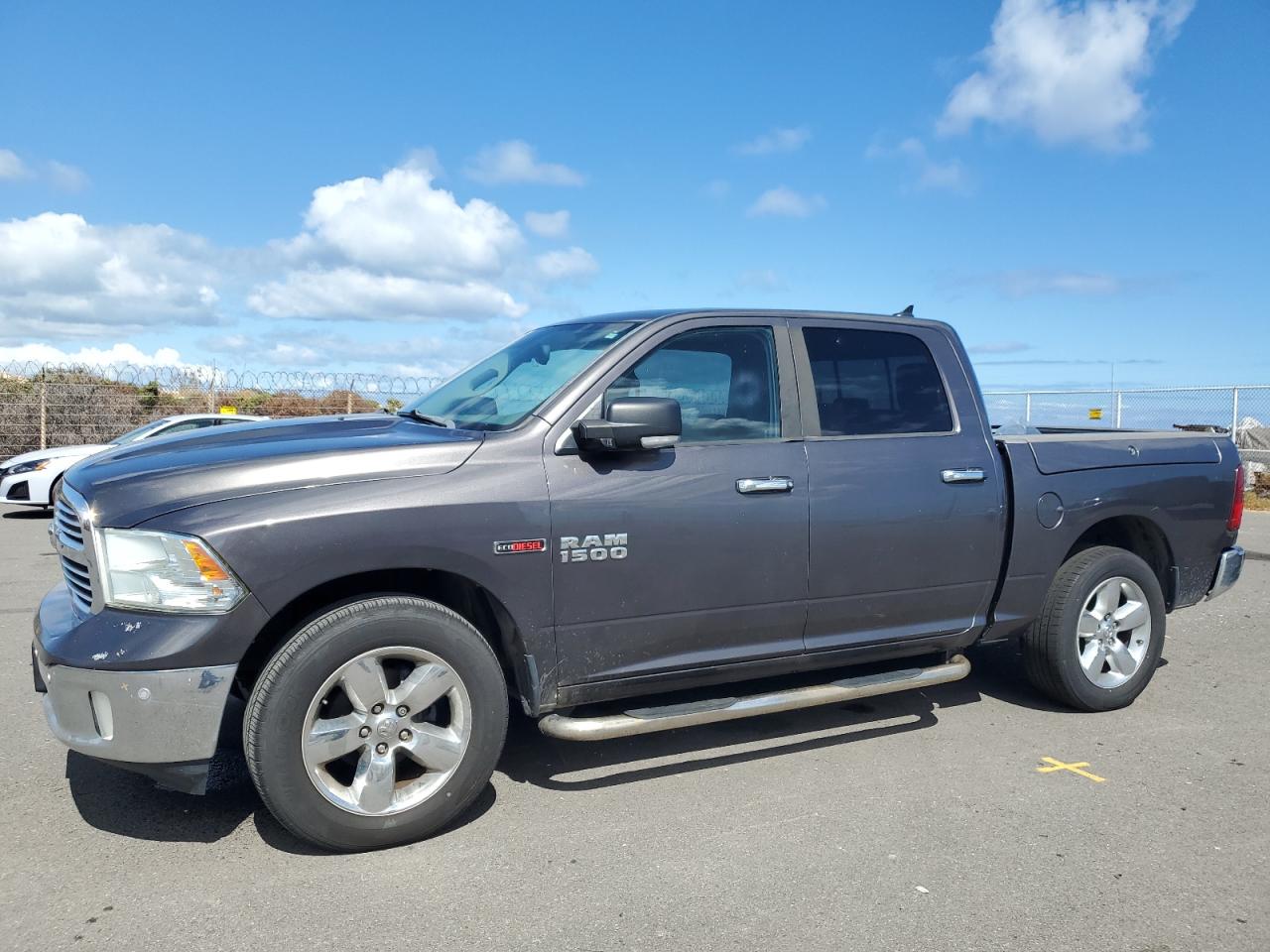 RAM 1500 SLT