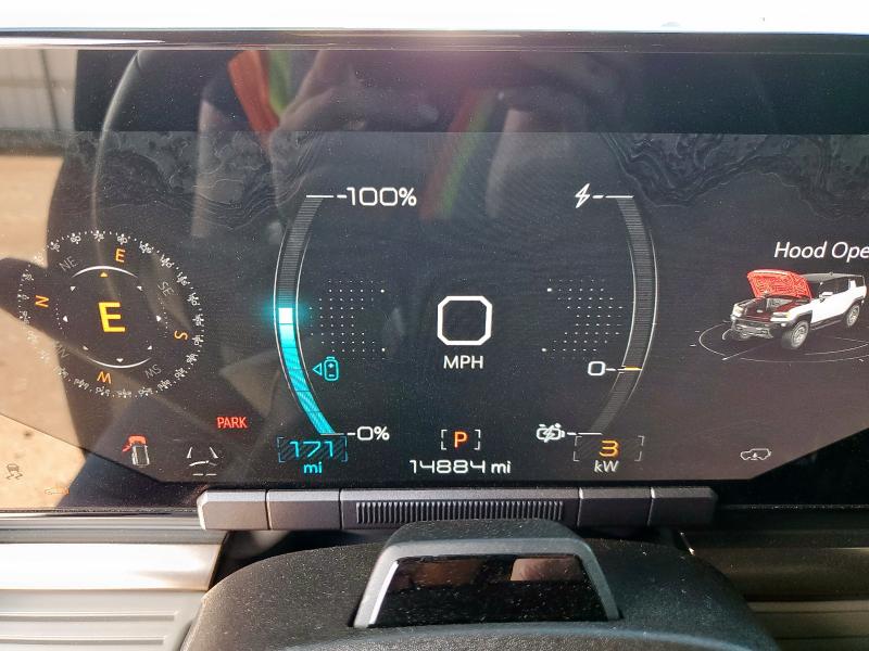 2024 GMC HUMMER SUV 1GKB0RDC9RU101646