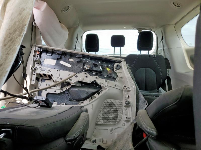 2024 CHRYSLER VOYAGER LX 2C4RC1CG3RR195205