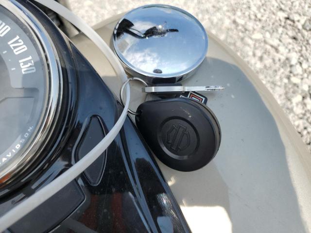 2018 HARLEY-DAVIDSON FLHC HERITAGE CLASSIC 1HD1YAJ15JC074457