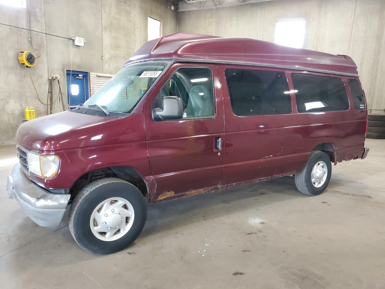 Lot #3261948481 2004 FORD ECONOLINE