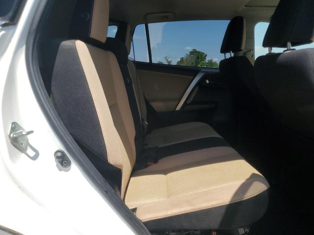 2018 TOYOTA RAV4 HV LE JTMRJREV7JD191181