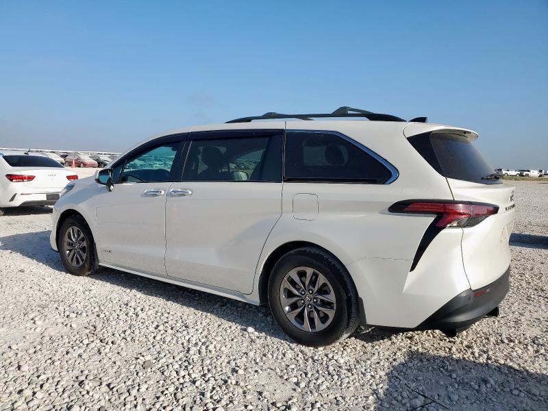 2021 TOYOTA SIENNA XLE 5TDYRKEC7MS049397