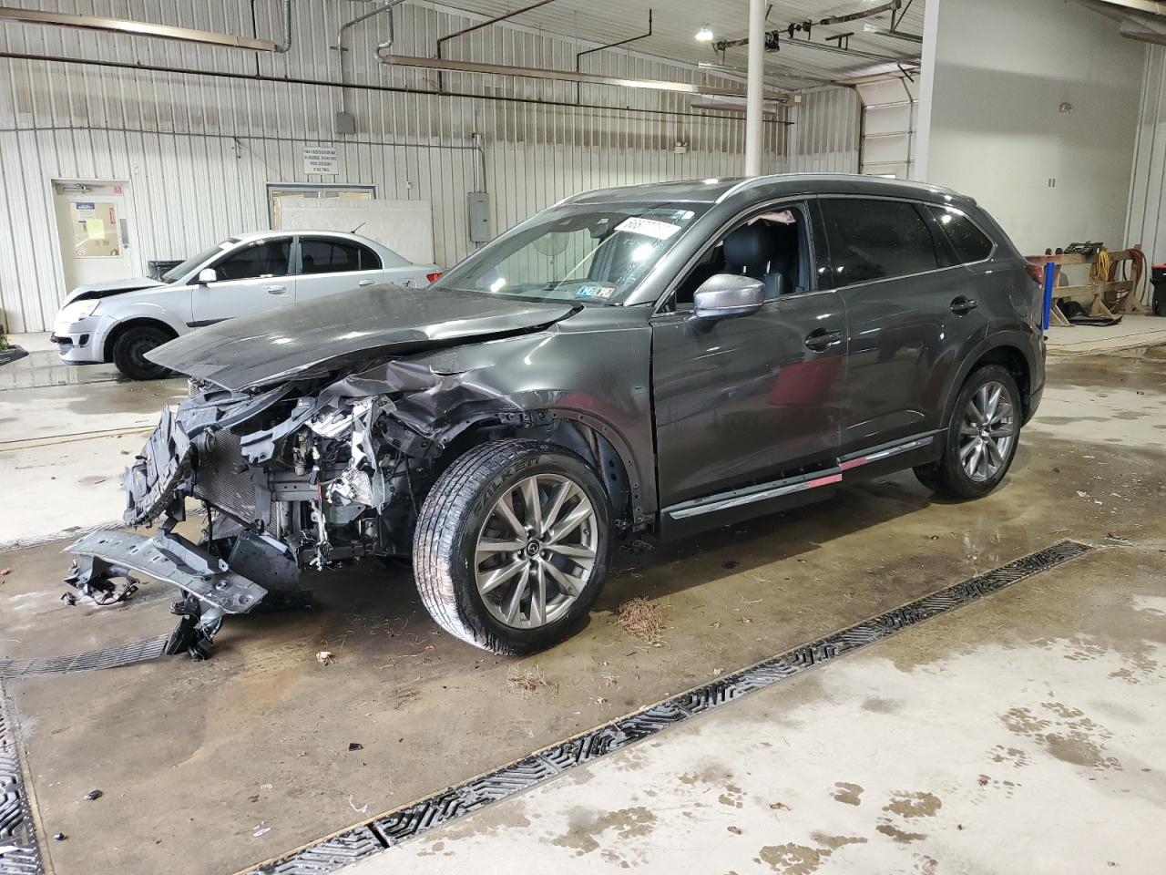 MAZDA CX-9 GRAND TOURING