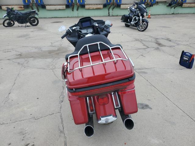 2018 HARLEY-DAVIDSON FLTRU 1HD1KGD18JB660608