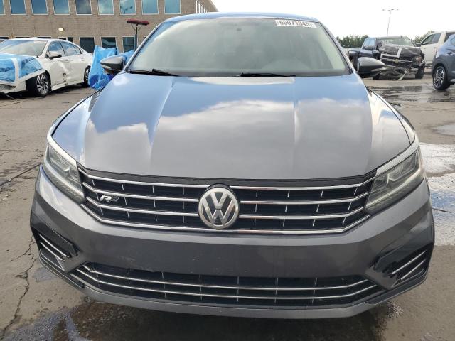 2017 VOLKSWAGEN PASSAT R-L 1VWDT7A3XHC066282