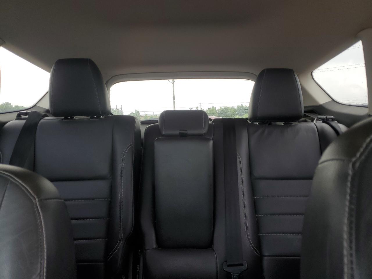 FORD ESCAPE TITANIUM