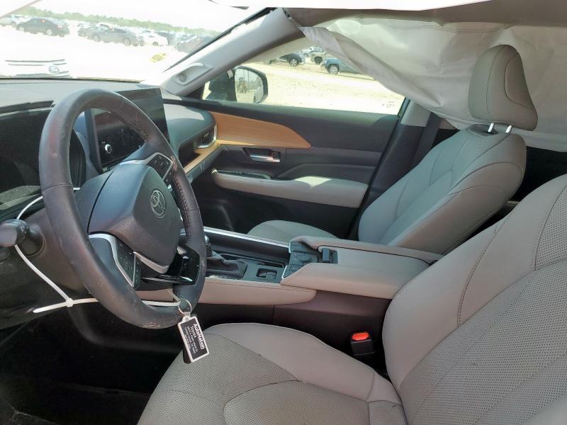 2024 TOYOTA GRAND HIGH 5TDAAAA52RS009424
