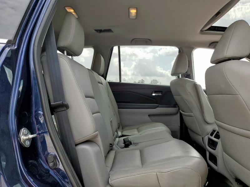 2017 HONDA PILOT EXL - 5FNYF5H50HB003380