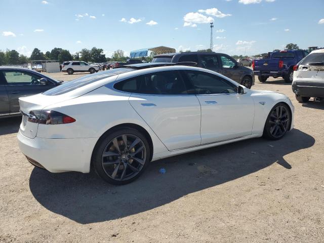 2016 TESLA MODEL S 5YJSA1E17GF150051
