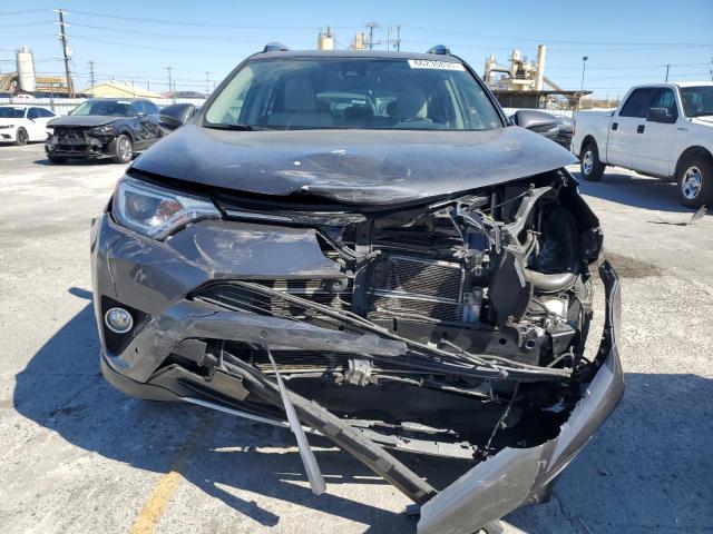 2018 TOYOTA RAV4 HV LE JTMRJREV5JD188182