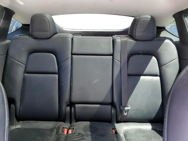 2021 TESLA MODEL Y 5YJYGAEE6MF180004