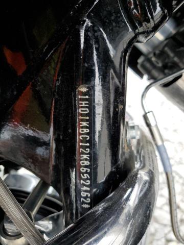 2019 HARLEY-DAVIDSON FLHX 1HD1KBC12KB652462