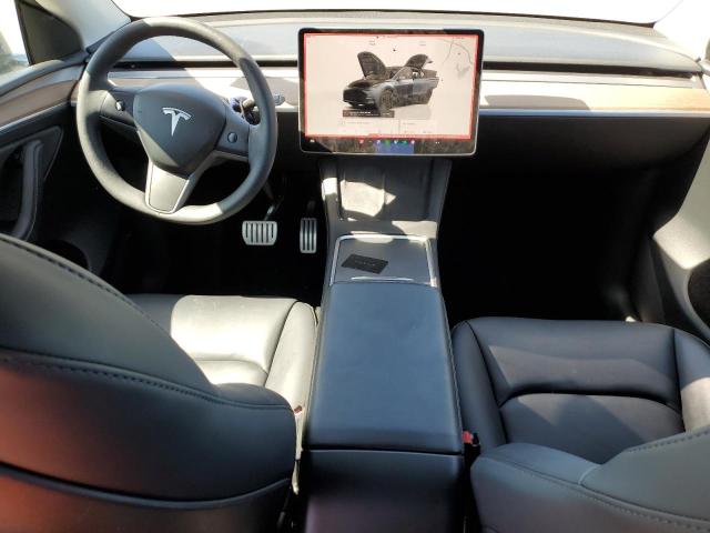2024 TESLA MODEL Y 7SAYGDEF1RF051818