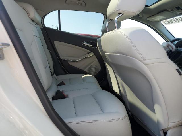 2015 MERCEDES-BENZ GLA 250 4M - WDCTG4GB6FJ123015