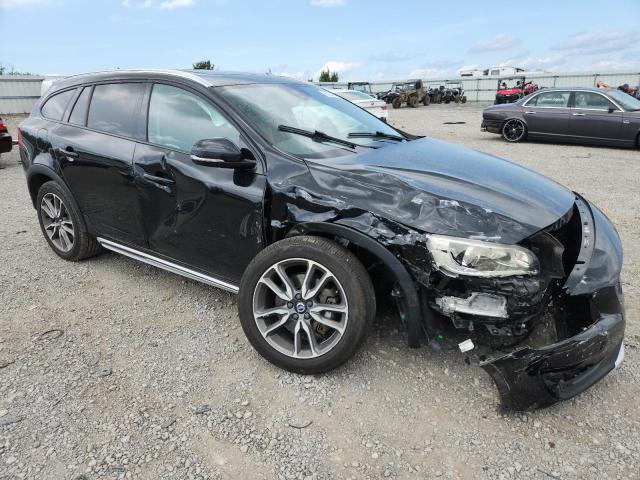 2018 VOLVO V60 CROSS YV440MWKXJ2052160