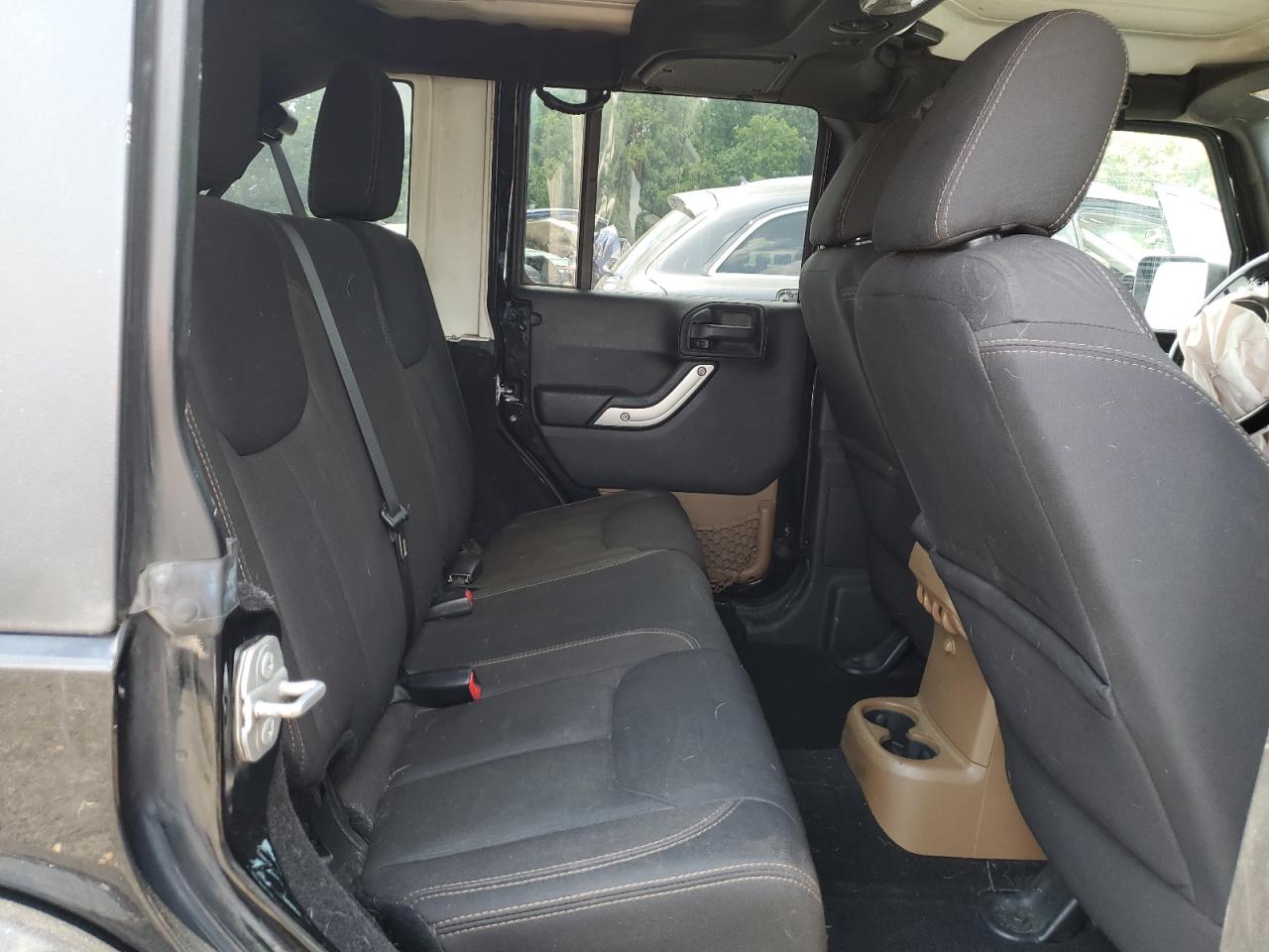 JEEP WRANGLER SAHARA