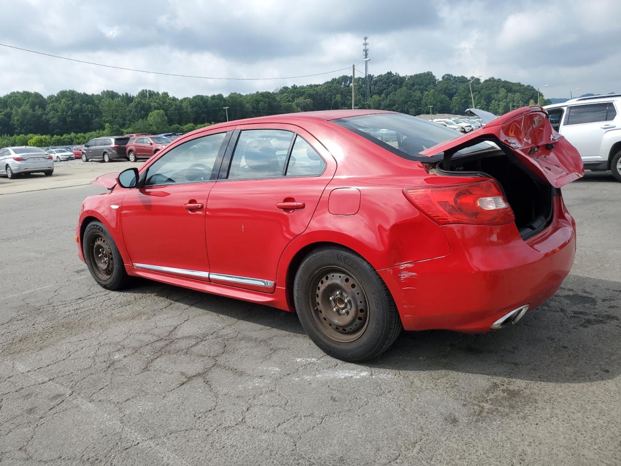 SUZUKI KIZASHI SPORT SLS
