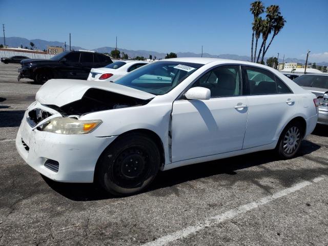 TOYOTA CAMRY BASE