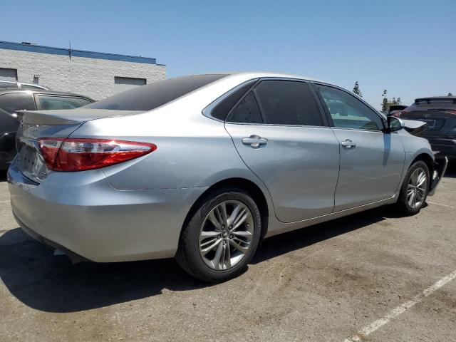 Vin: 4t1bf1fk8hu358338, lot: 63514955, toyota camry le 20173