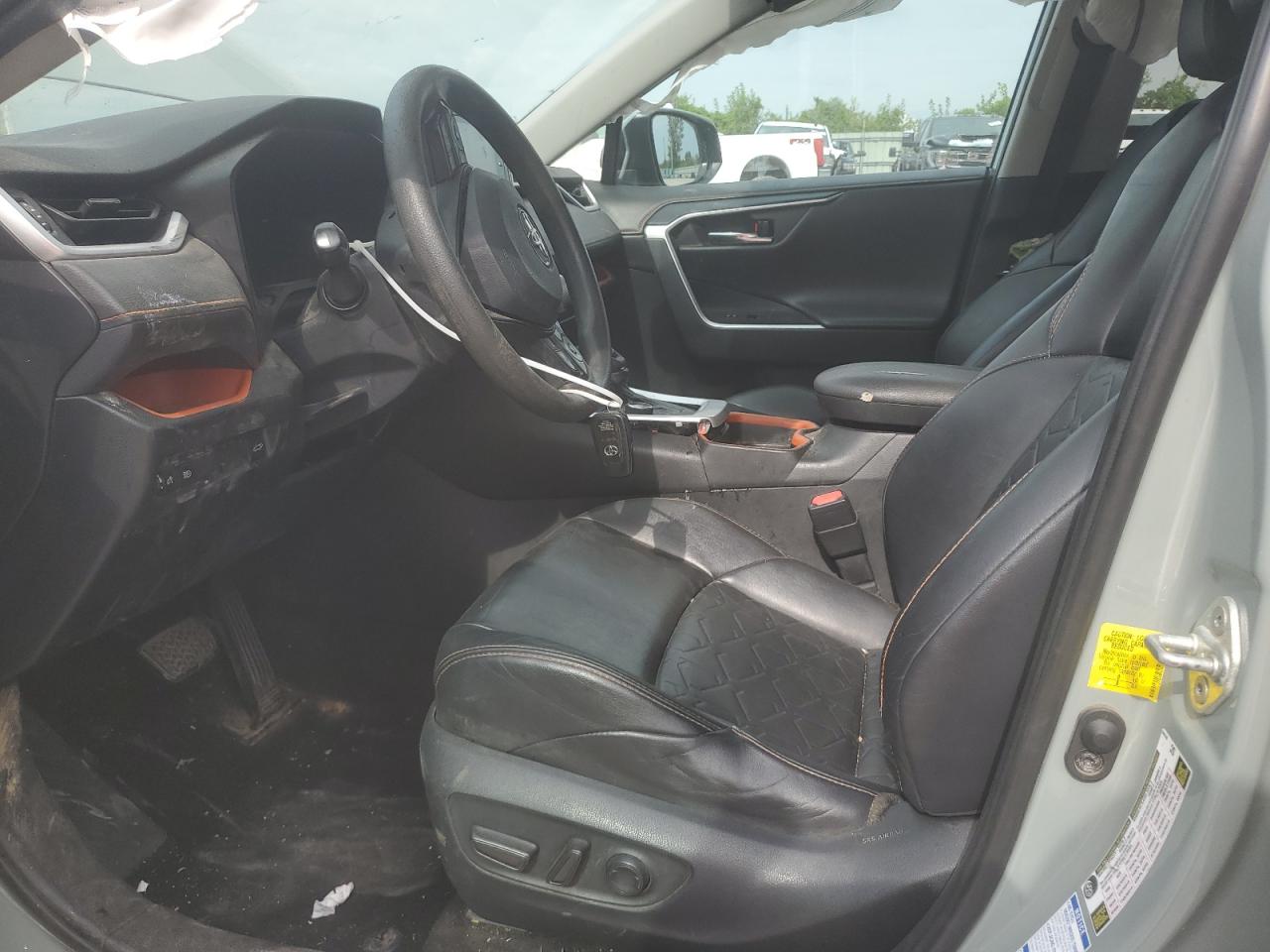 TOYOTA RAV4 ADVENTURE