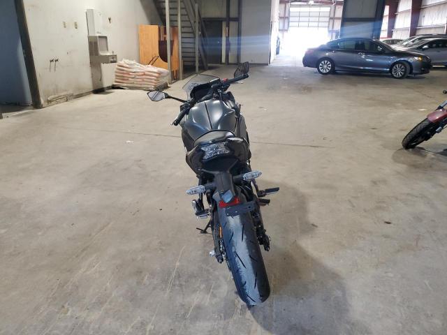 2024 KAWASAKI EX650 P ML5EXEP1XRDAC2101